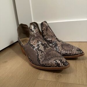Chinese Laundry Snakeskin Western Booties